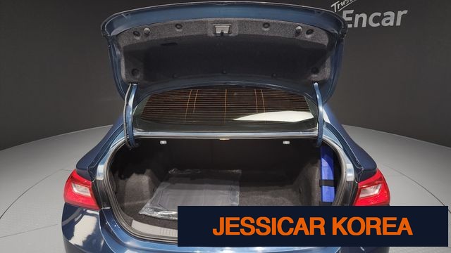 2020 Chevrolet The New Malibu - Thumbnail 12