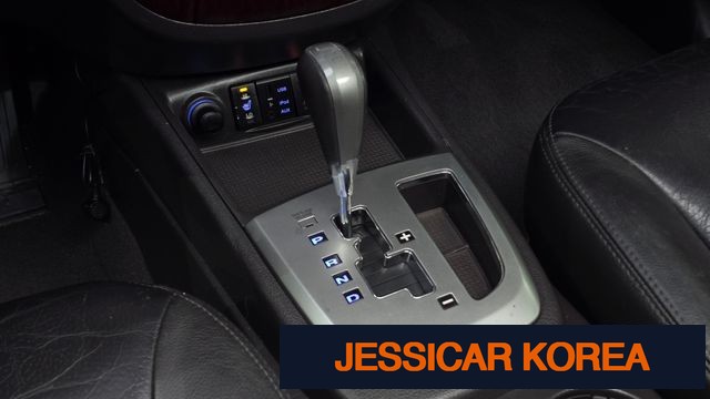 2010 Hyundai Santa Fe CM - Thumbnail 9