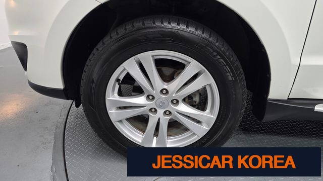 2010 Hyundai Santa Fe CM - Thumbnail 11