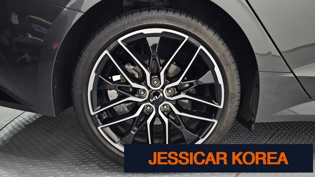 2022 Kia K5 3rd Gen - Thumbnail 2