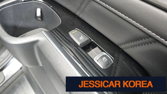 2023 Kia Sorento 4th Gen - Thumbnail 3