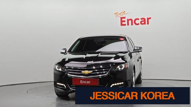2017 Chevrolet Impala - Thumbnail 2