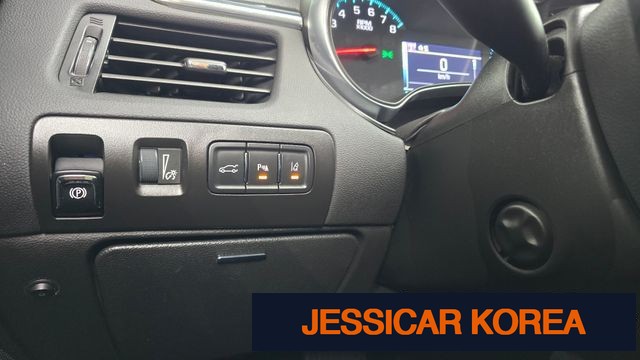 2017 Chevrolet Impala - Thumbnail 11