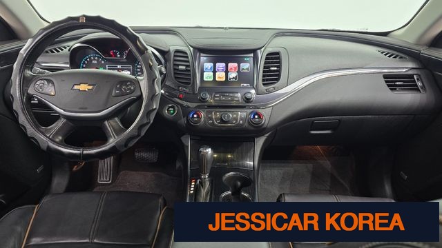 2017 Chevrolet Impala - Thumbnail 13