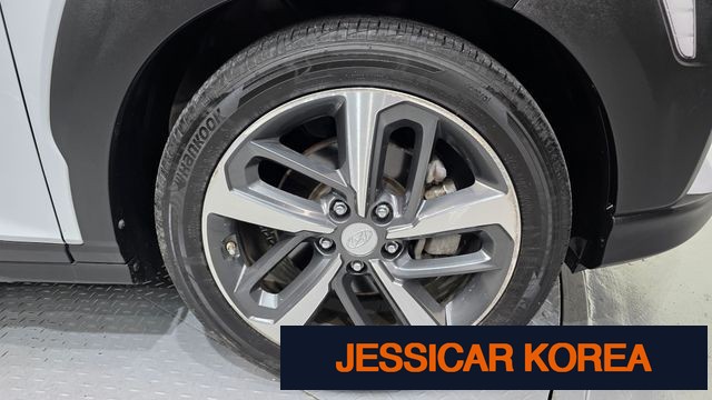 2018 Hyundai Kona - Thumbnail 16
