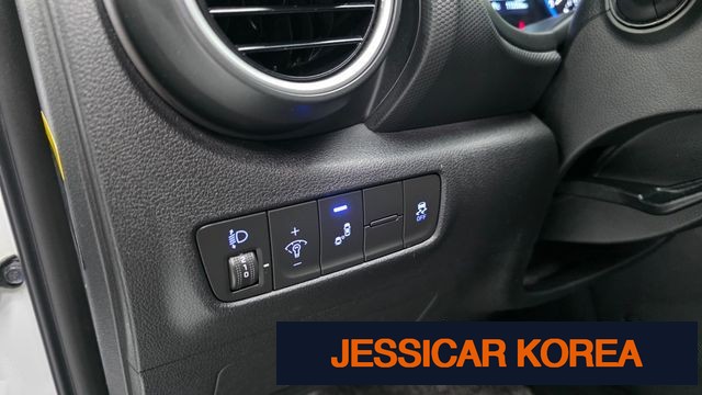 2018 Hyundai Kona - Thumbnail 17