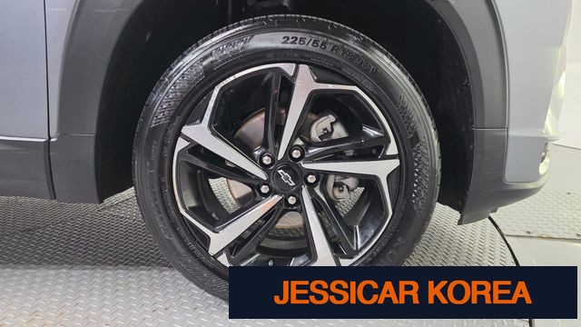 2021 Chevrolet Trailblazer - Thumbnail 4