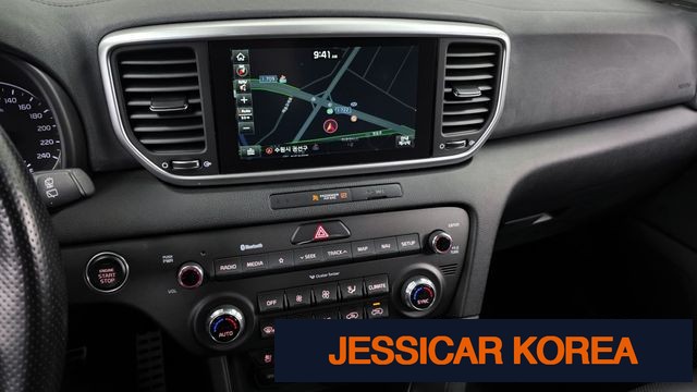 2020 Kia Sportage the bold - Thumbnail 5