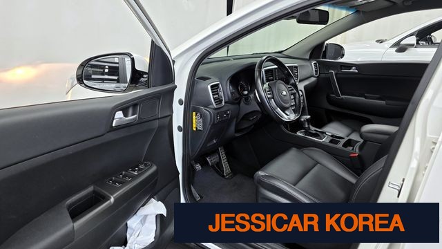 2020 Kia Sportage the bold - Thumbnail 14