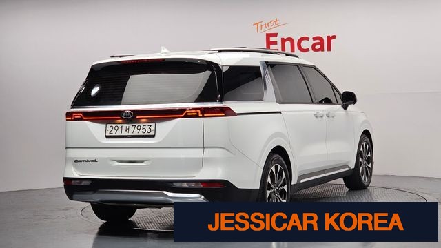 2021 Kia Carnival 4th Gen - Thumbnail 3