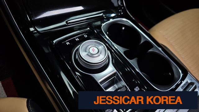 2021 Kia Carnival 4th Gen - Thumbnail 15