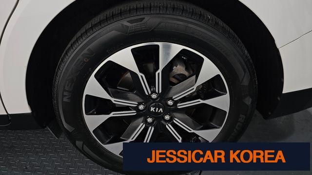 2021 Kia Carnival 4th Gen - Thumbnail 17