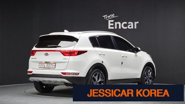 2017 Kia Sportage 4th generation - Thumbnail 8