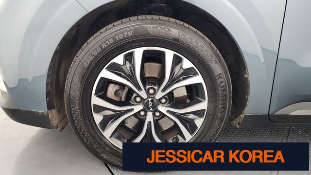 2022 Kia Carnival 4th Gen - Thumbnail 9