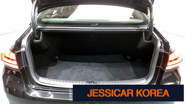 2018 Genesis G80 - Thumbnail 17
