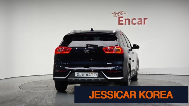 2018 Kia Niro - Thumbnail 3