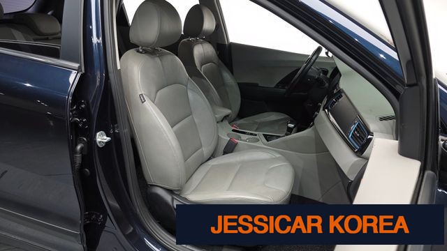 2018 Kia Niro - Thumbnail 7