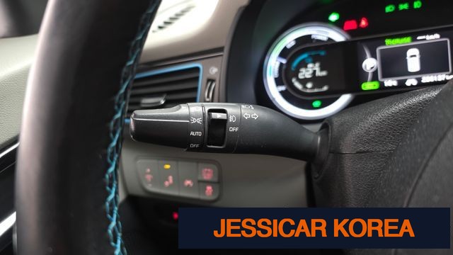 2018 Kia Niro - Thumbnail 14