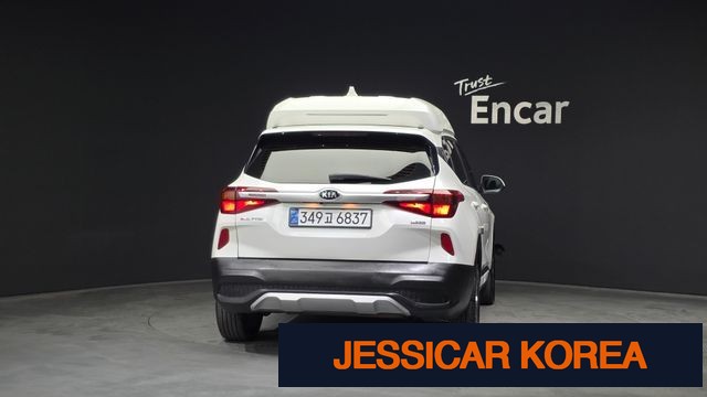 2022 Kia Seltos - Thumbnail 7