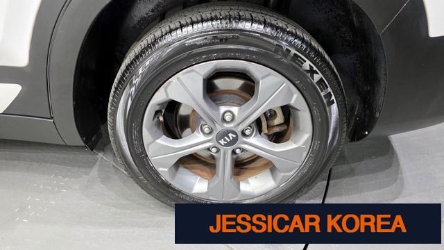 2022 Kia Seltos - Thumbnail 12