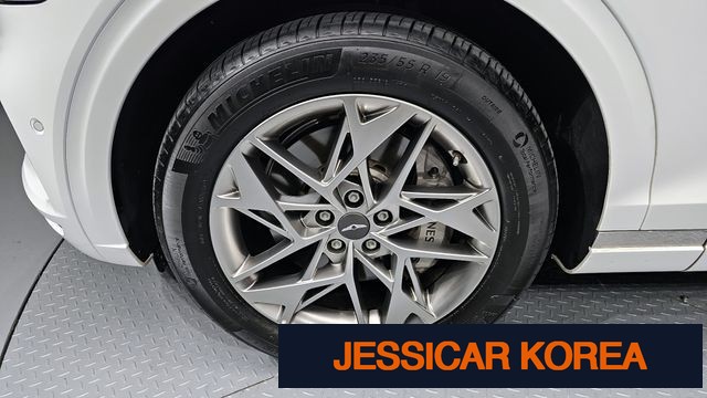 2023 Genesis GV70 - Thumbnail 3