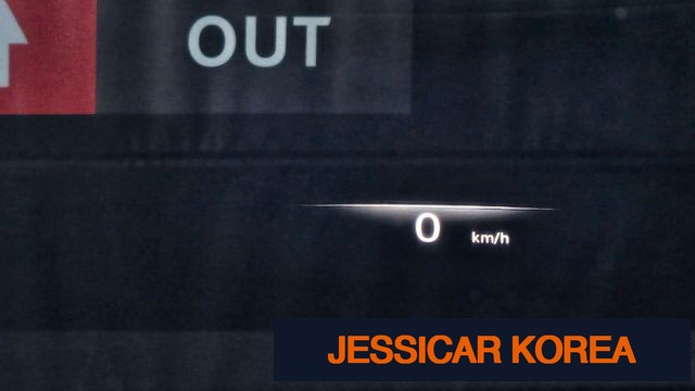2023 Genesis GV70 - Thumbnail 10