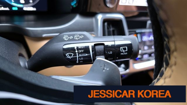 2023 Kia Sorento 4th Gen - Thumbnail 18
