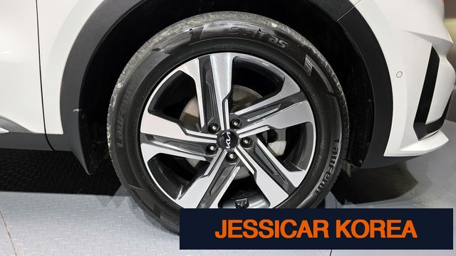 2023 Kia Sorento 4th Gen - Thumbnail 19