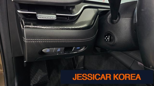 2022 Genesis G90 (RS4) - Thumbnail 12