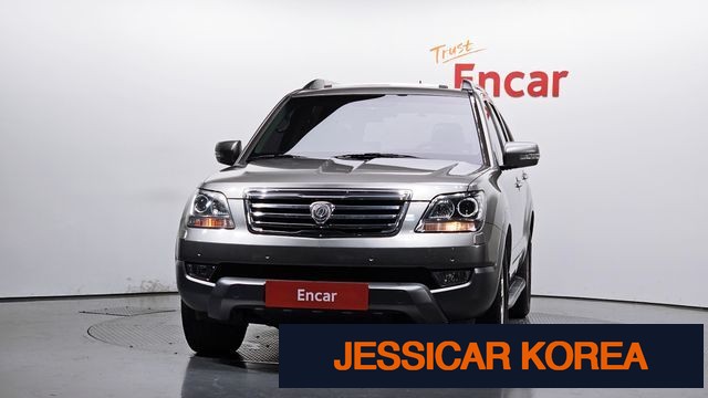 2012 Kia Mohave - Thumbnail 2