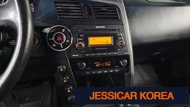 2014 KG Mobility Korando Sports - Thumbnail 5
