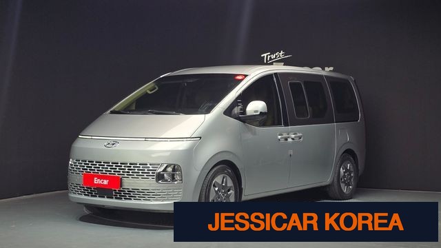 2023 Hyundai Staria - Thumbnail 13