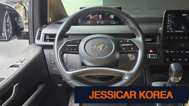 2023 Hyundai Staria - Thumbnail 14