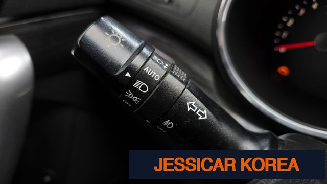 2011 Kia Sorento R - Thumbnail 13