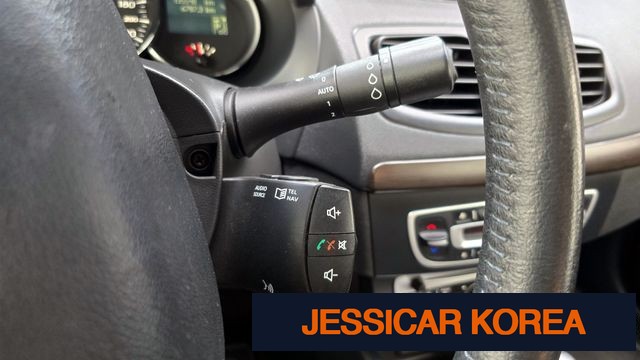 2010 Renault Korea New SM3 - Thumbnail 7