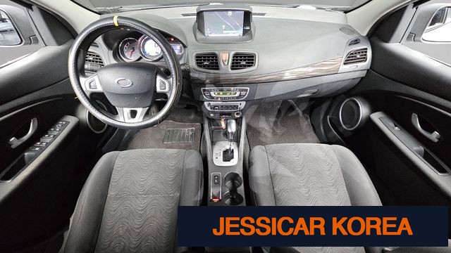 2014 Renault Korea New SM3 - Thumbnail 17