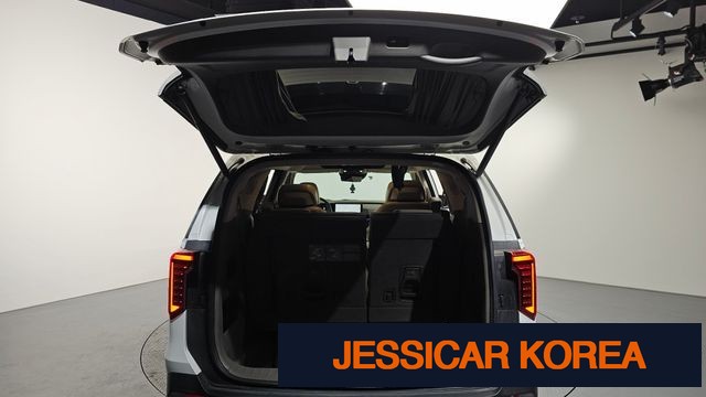 2024 Kia The New Carnival 4th generation - Thumbnail 2