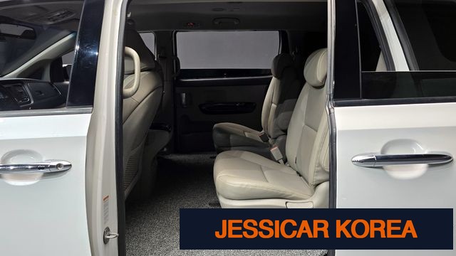 2017 Kia All New Carnival - Thumbnail 10