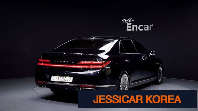 2021 Genesis G90 - Thumbnail 9