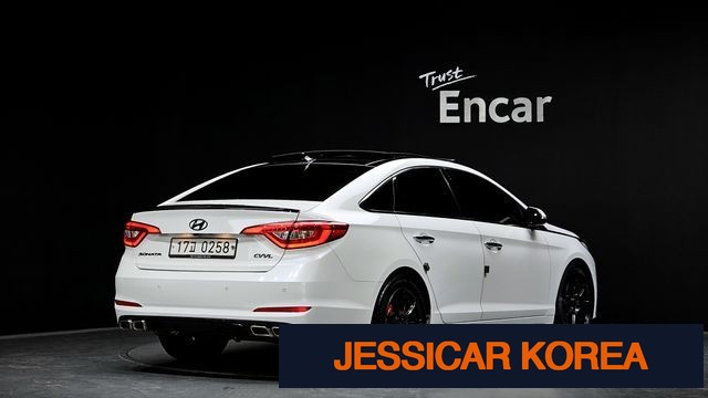 2017 Hyundai LF Sonata - Thumbnail 10