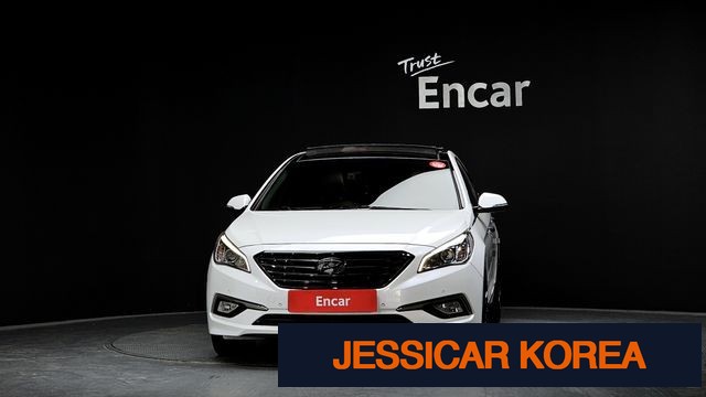 2017 Hyundai LF Sonata - Thumbnail 12