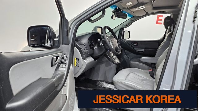 2016 Hyundai Grand Starex - Thumbnail 5