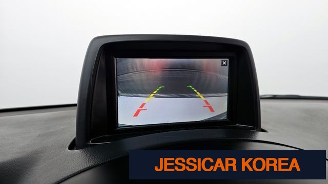 2016 Hyundai Grand Starex - Thumbnail 17