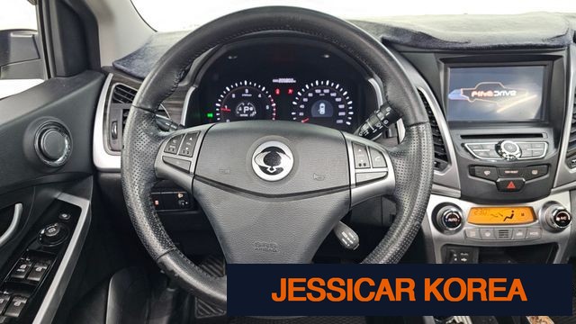 2015 KG Mobility New Korando C - Thumbnail 2