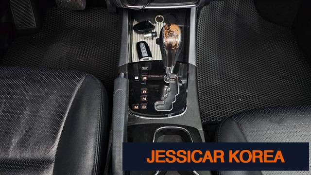 2015 KG Mobility New Korando C - Thumbnail 12