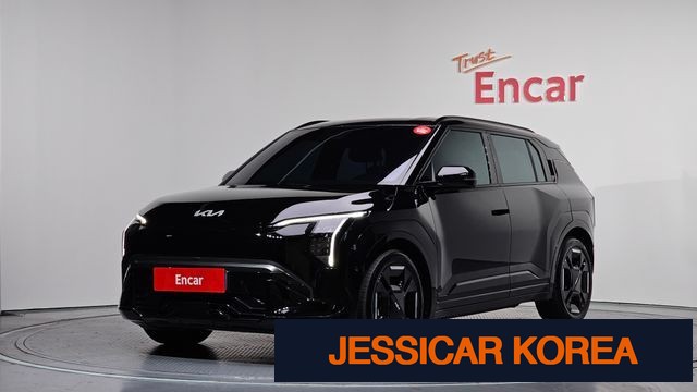 2026 Kia EV3 - Thumbnail 14
