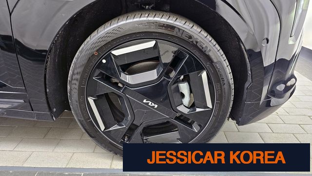 2026 Kia EV3 - Thumbnail 18