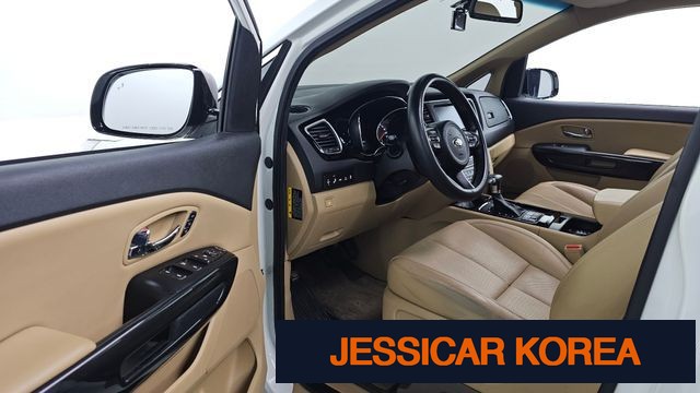 2017 Kia All New Carnival - Thumbnail 4