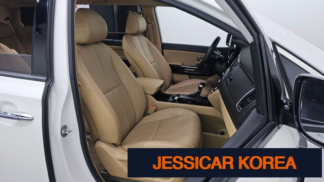 2017 Kia All New Carnival - Thumbnail 17