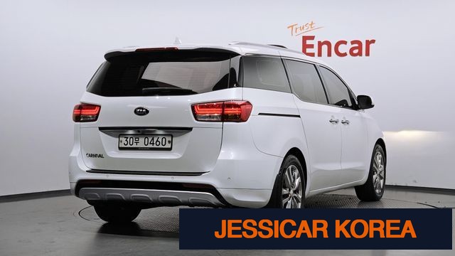2017 Kia All New Carnival - Thumbnail 18